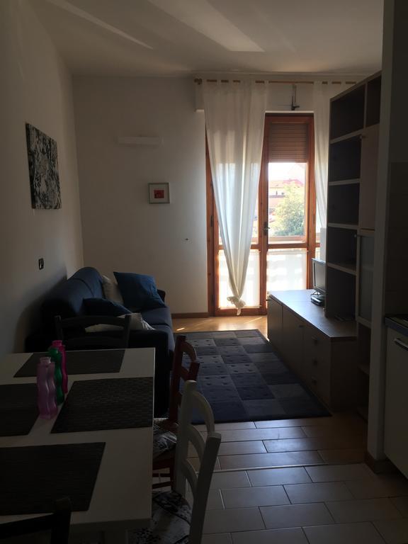 Luca'S Apartment เซสโตฟิโอเรนติโน ภายนอก รูปภาพ